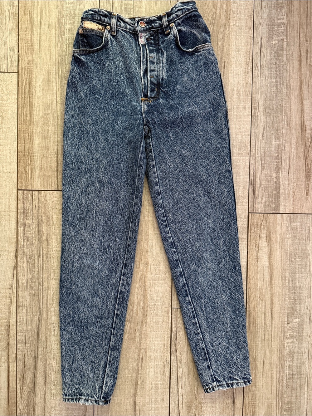 Vintage Bugle Boy High Rise Acid Wash Tapered Jeans | Fits ~24 Waist